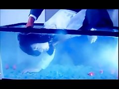 Азиатски teen ученичка вода и въже робството