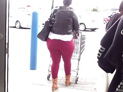 Голяма красива задника!