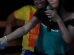 ' "гореща индонезийски dangdut sawer певица (част 1)