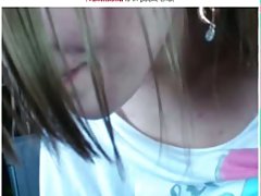 Японски Пиленце смучене вибратор и играят с путка