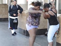 Сблъсъкът на hoodrats