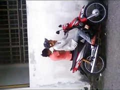 Малайски двойка на мотор