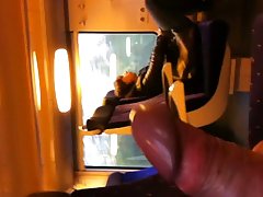 Флаш петел във влака за престъпления с Празнене