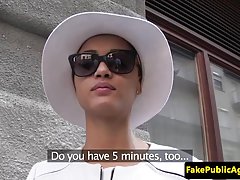 Извади абанос красотата doggystyled от фалшив агент