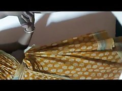 Деси прислужница топка проверка