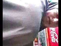 Хиджаб арабските египетска жена groped в обществения