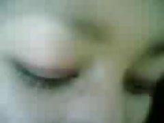 Индонезийски момиче с нея пакистански bf