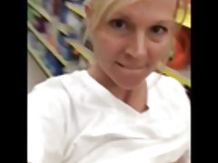 Секси milf супермаркет флаш