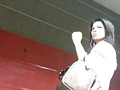 Гамаши на метростанция
