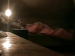 (реални шпионин cam) възбудена малко момиченце (Германия)