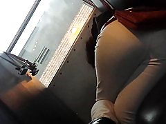СЕР задника назъбен нагоре на училищен автобус
